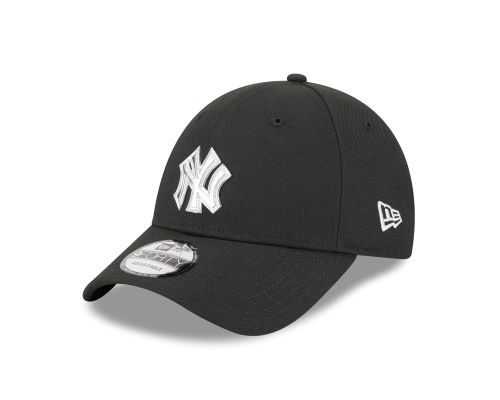 New York Yankees 9Forty Liquid Metal Black Cap
